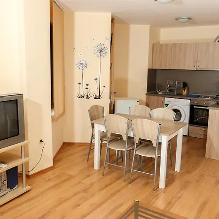 アパート Complex Dreams Bmt ソゾポル